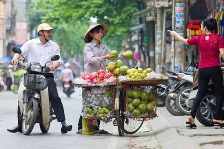 Chuyên gia Hotspot Matrix phân tích: 5 mẫu áo mùa hè hoàn hảo nhất và marketing video
